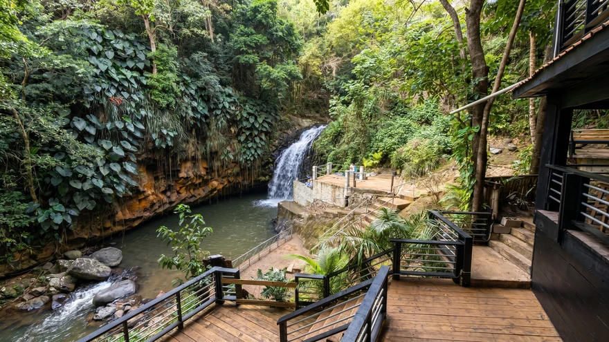 Best Waterfalls in Grenada: Drive-To Spots and Extreme Hikes