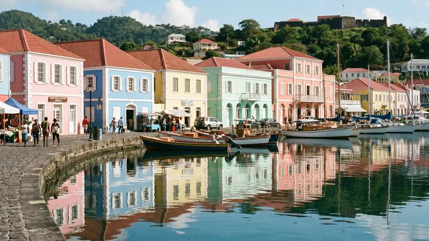 Things to Do in St. George's, Grenada: Walking Route & Fort George History